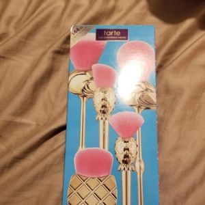 Let's Flamingo Brush Set